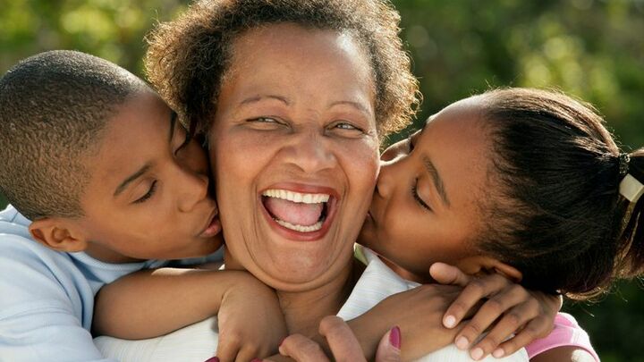 Logo for Single Grandmothers Raising Grandchildren