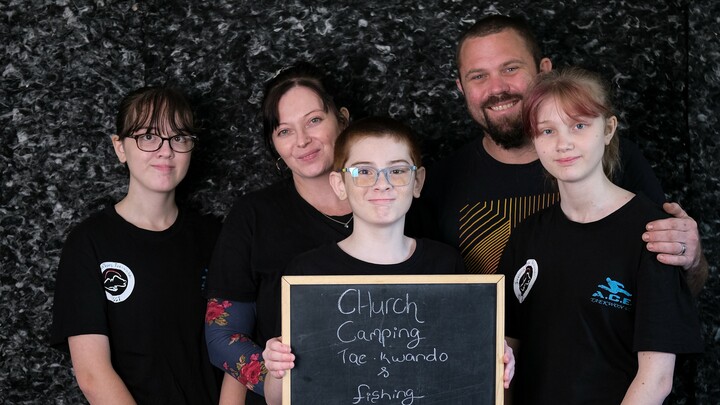 Logo for Ernst & Nickey (WILDENWEIDE)