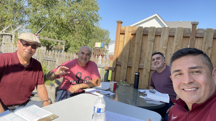 Logo for Español Grupo Pequeño - Aurora - Soto