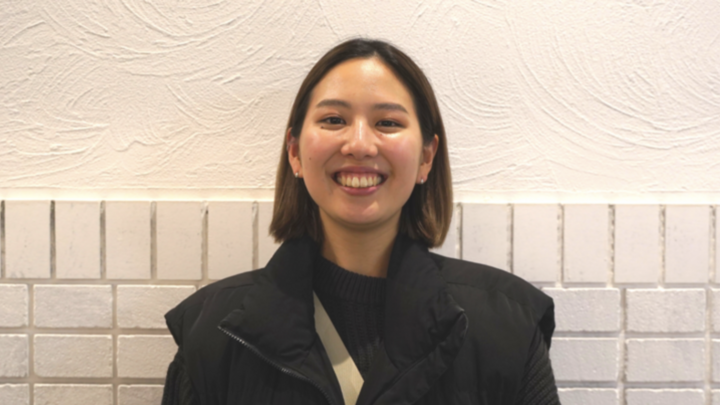 Logo for Yokohama - 女性日本語 - Yuki S