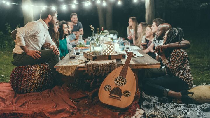 Logo for Saturday Night Supper Club