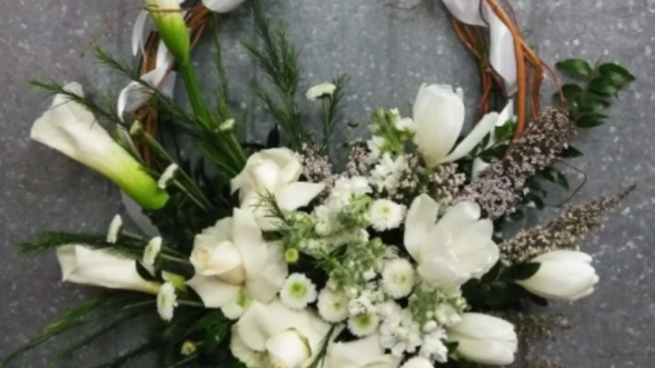 Logo for "Coming Full Circle - The Wreath of Grief"