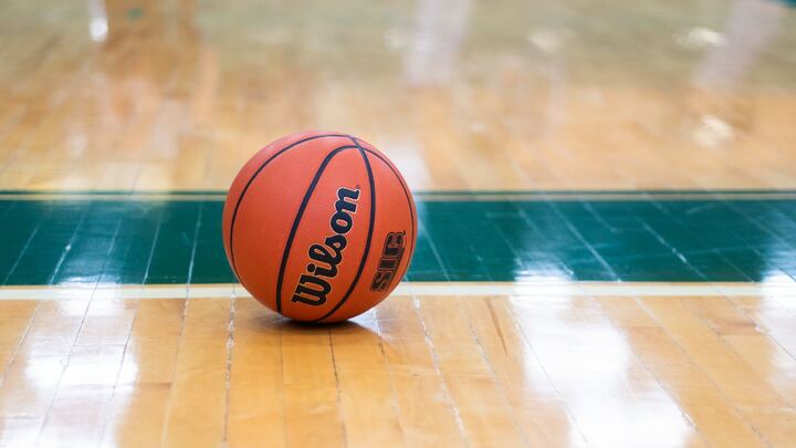 Men's Morning Basketball