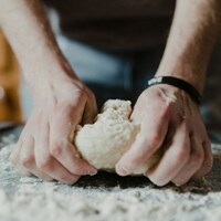 Logo for Breaking Bread