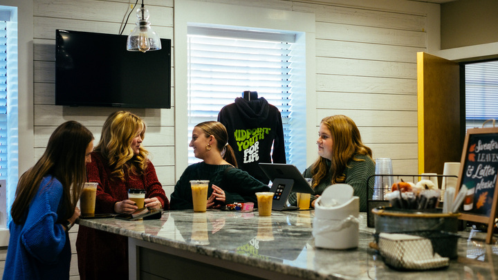 Logo for The Point Cafe (coffee shop)