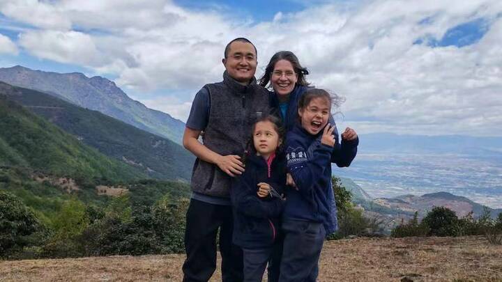 Logo for Henry & Nicky Prayer & Care Team (East Asia)