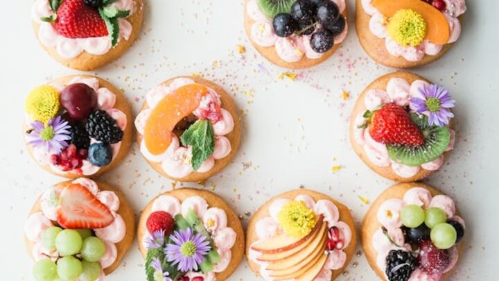 Logo for Brunch and Books