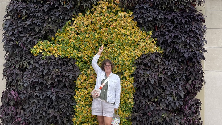 Logo for Women | Bible Study - Proverbs | Laurie Russo