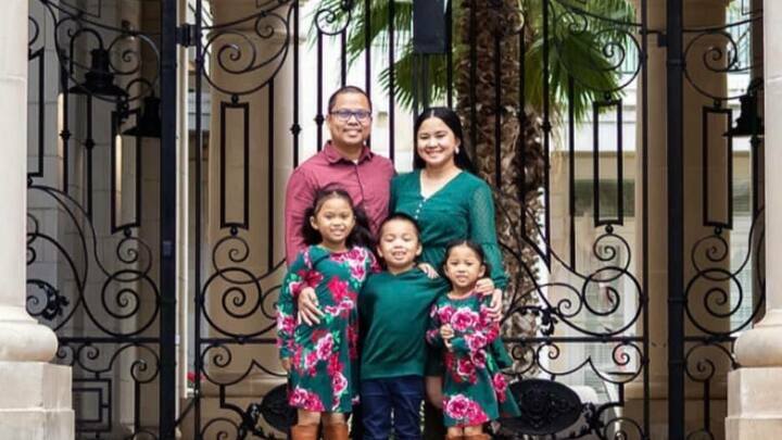 Logo for Steve & Rony Rhodes