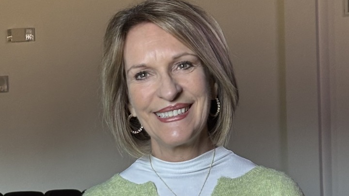 Logo for A Praying Wife - Melinda Smith