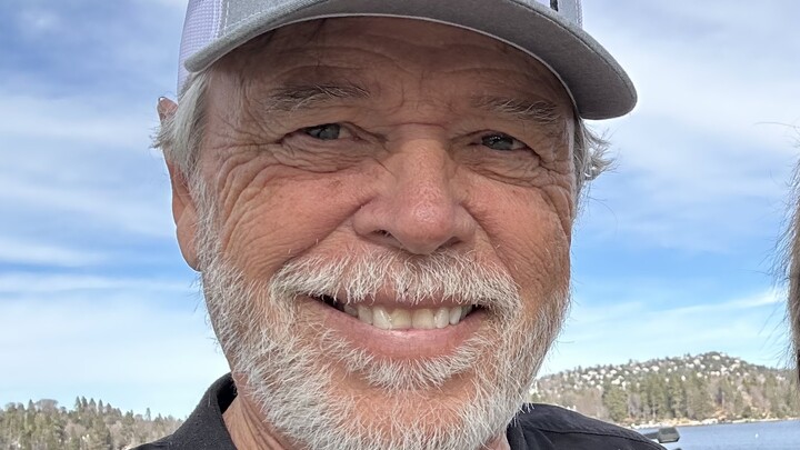 Logo for Men's Community ZOOM Group | Brad Buller