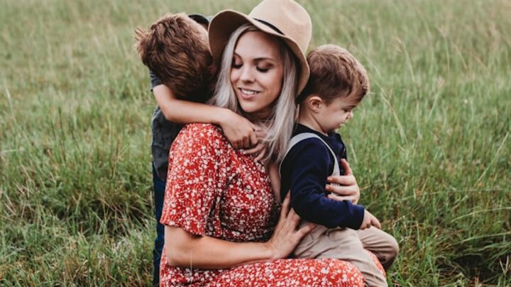 Logo for Mom Life | Saturdays | Location Varies