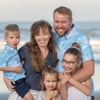 Logo for Jarred + Christina Caple:  Family | Couples, Men + Women | Ages 20-50