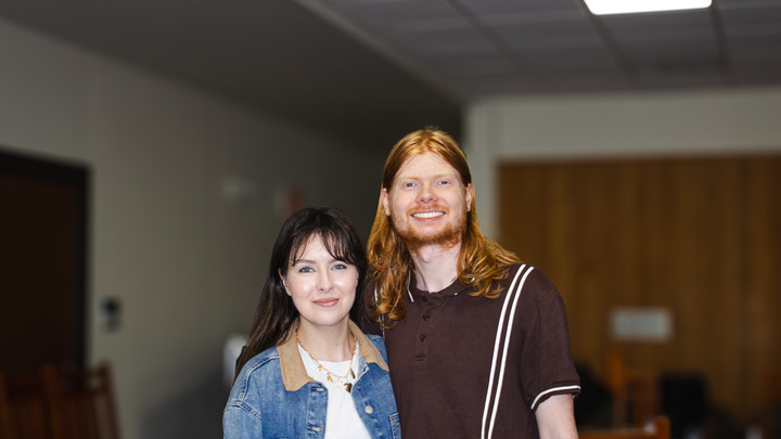 Logo for Brett & Rachel Axsom | Let’s Worship