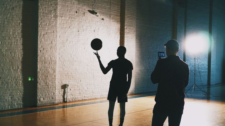 Logo for Pick Up Basketball