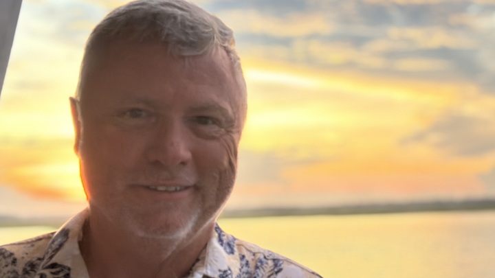 Logo for Run the Race (Hebrews 12:1-2) - Richard Jackson