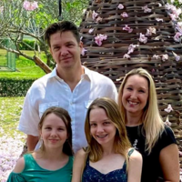 Logo for Ryan & Ashley Lee - Illumin8