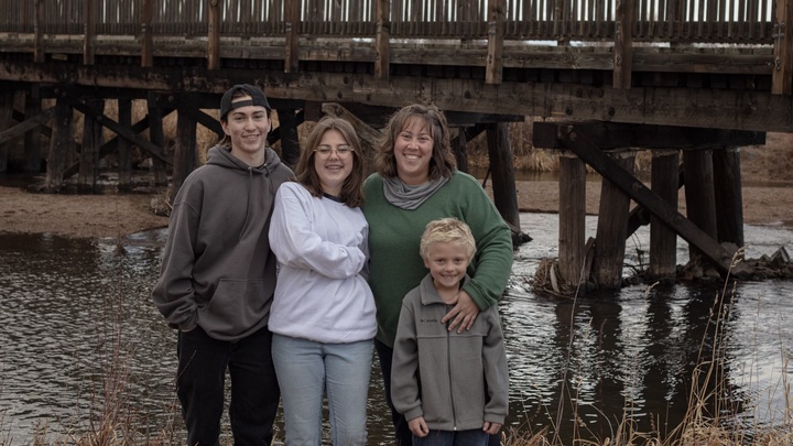 Logo for LifeGroup w/ Lisa Evans