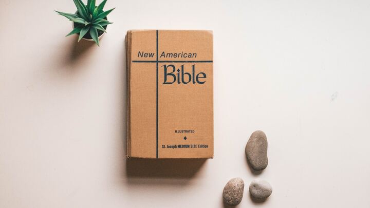 Logo for Singles | 40+ | Topical | Various Leaders