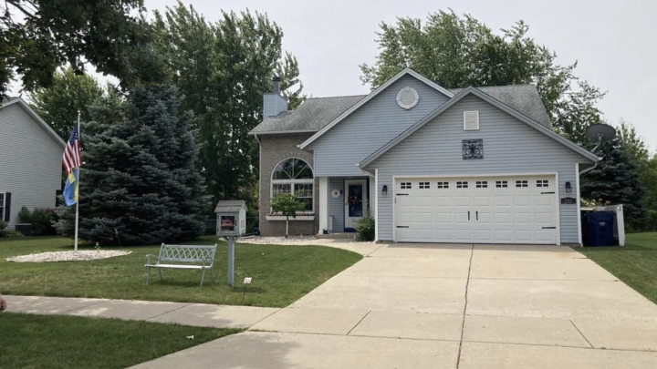 Logo for Oak Creek South