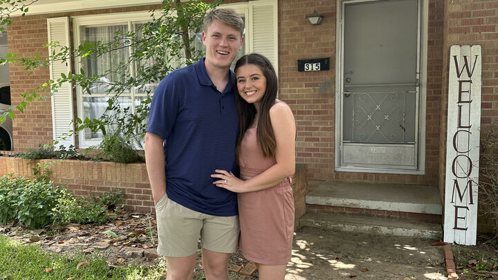 Logo for Samuel & Kaylin Stokes - Campus Outreach