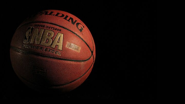 Logo for CLC Basketball Team