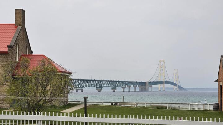 Logo for Early Risers