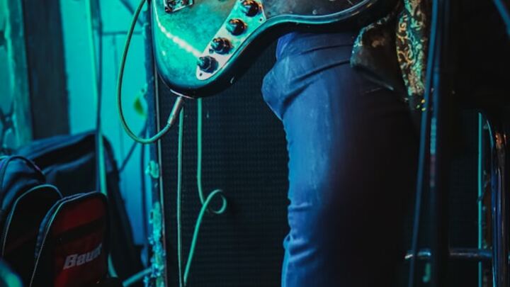 Logo for 20 Somethings Jam Band