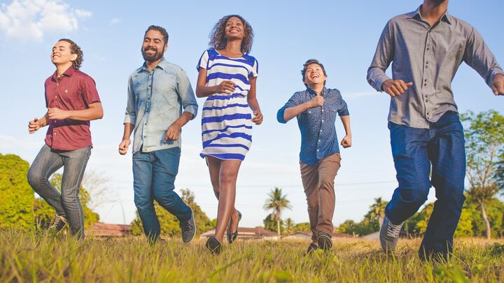 Logo for Hennekes' Family Night