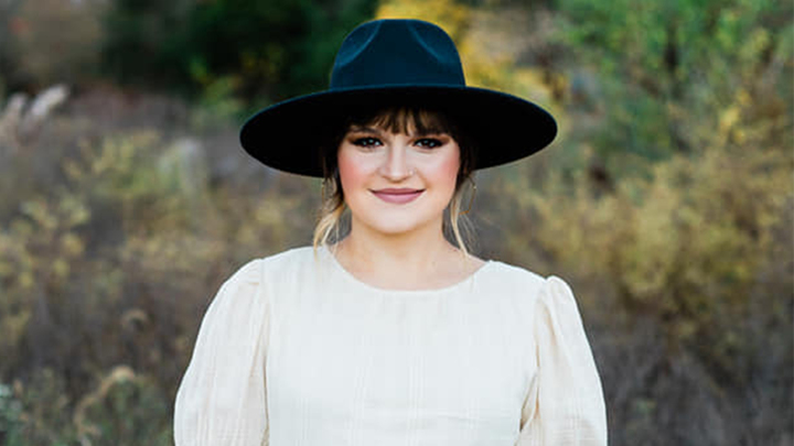 Logo for Lauren Wright - Women's Group