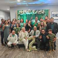 Logo for La Fuente Familia Hillsboro