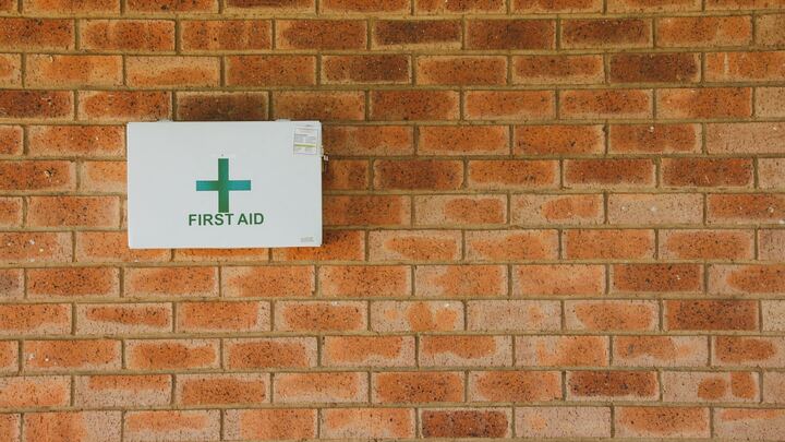 Logo for First Aid & Safety Team