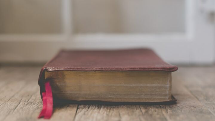 Logo for Sunday Sermon Recap ⏪