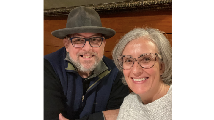 Logo for Young Adults with the Fogases