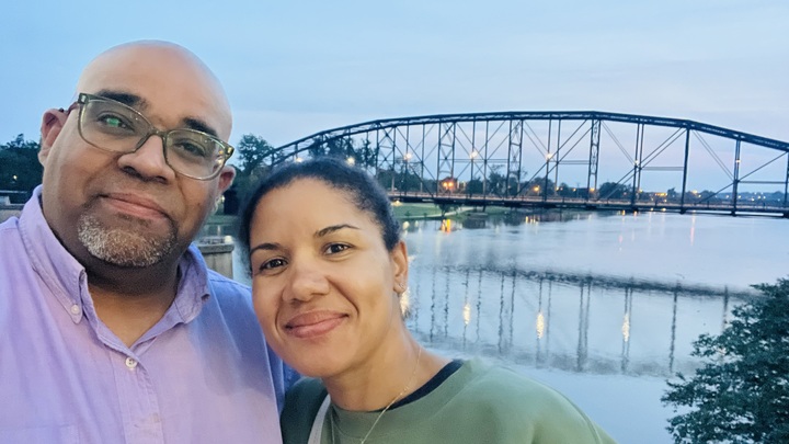 Logo for Ramon & Larissa Irizarry Group