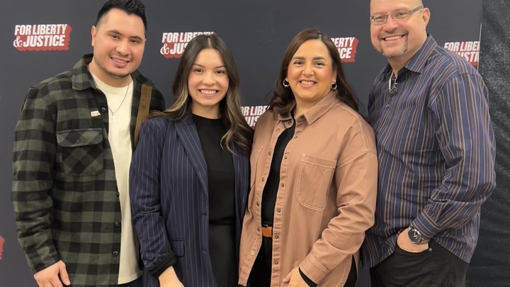 Logo for EspaƱol - Christian & Diana + Eliud & Angela