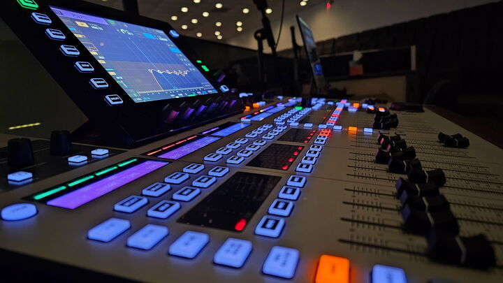 Logo for Eagle's Nest