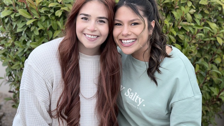 Logo for Emma & Tori - Women