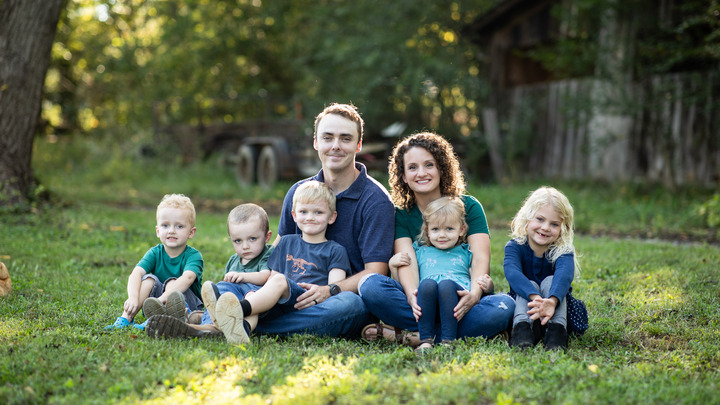 Logo for Ben & Davinity Ross Life Group