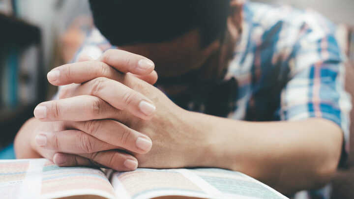 Logo for Noonday Bible Study and Prayer