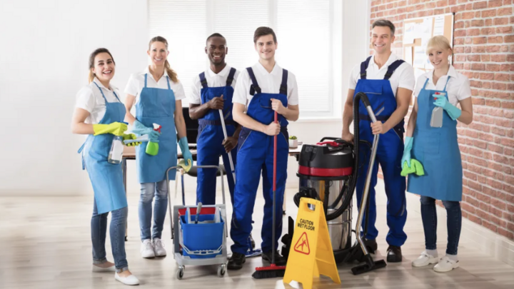 Logo for LA Campus Cleaning Team