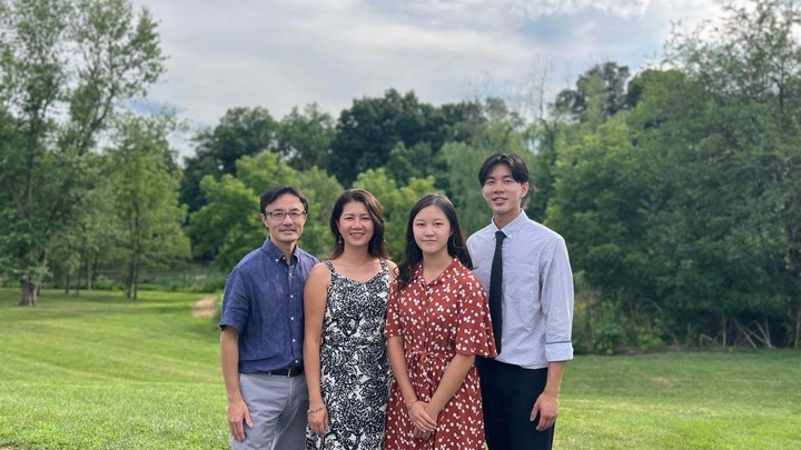 Logo for Peter & Sarah Hoang :: World Team