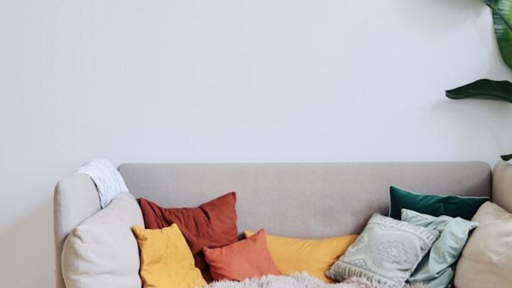 Logo for Justin & Lea-ann (BIRDSWOOD)