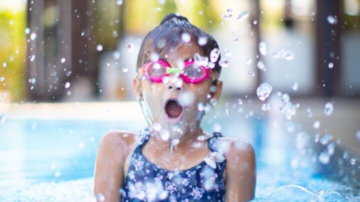 Logo for Poolside Playdates