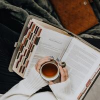 Logo for Mom's Bible Study