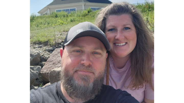 Logo for Young Marrieds CG (Fenstemaker)