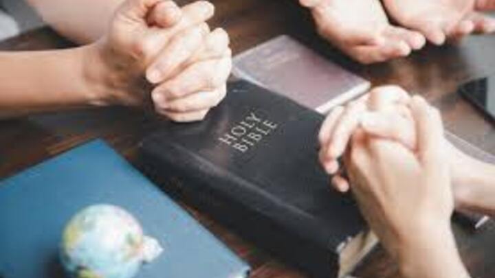 Logo for Next Steps Small Group