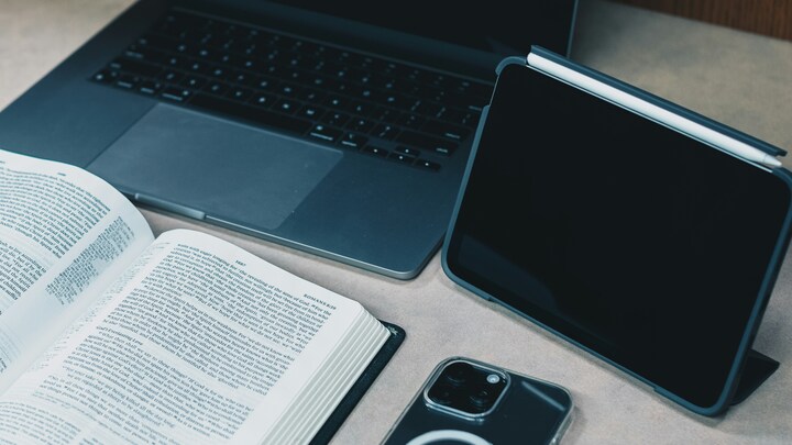 Logo for Redeeming Work: Integrating Faith & Work in Washington