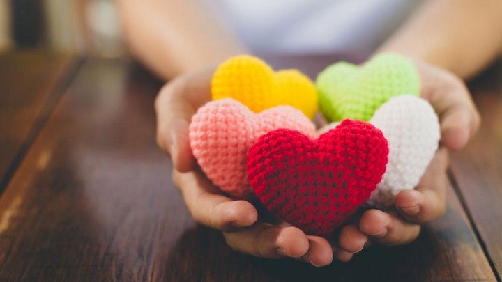 Logo for Heartstrings Needlework Ministry