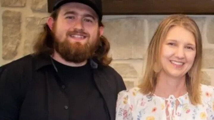 Logo for Jesse & Christa Huff // Young Adult Co-Ed // North Nashville